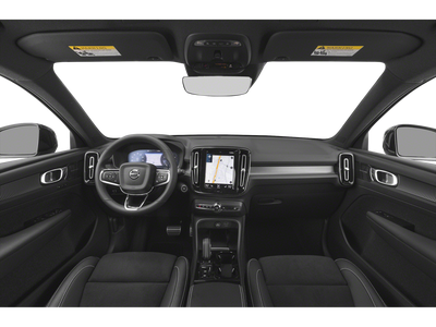2022 Volvo XC40 R-Design