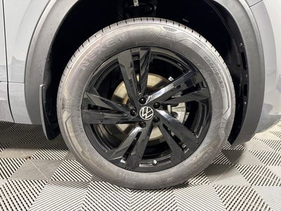 2026 Volkswagen Atlas Cross Sport 2.0T SEL R-Line Black