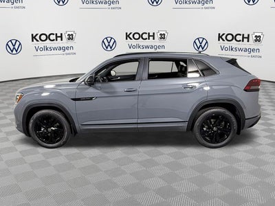 2026 Volkswagen Atlas Cross Sport 2.0T SEL R-Line Black