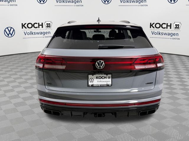 2026 Volkswagen Atlas Cross Sport 2.0T SEL R-Line Black