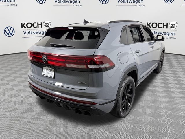 2026 Volkswagen Atlas Cross Sport 2.0T SEL R-Line Black