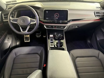 2026 Volkswagen Atlas Cross Sport 2.0T SEL R-Line Black