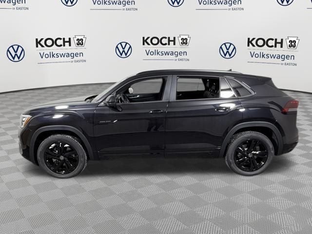 2026 Volkswagen Atlas Cross Sport 2.0T SEL R-Line Black
