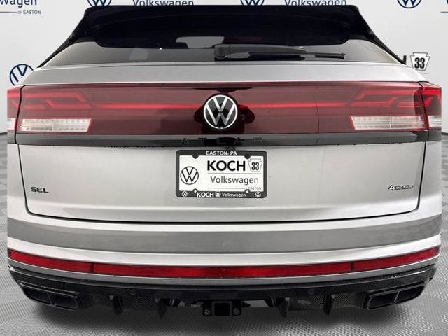 2026 Volkswagen Atlas Cross Sport 2.0T SEL R-Line Black