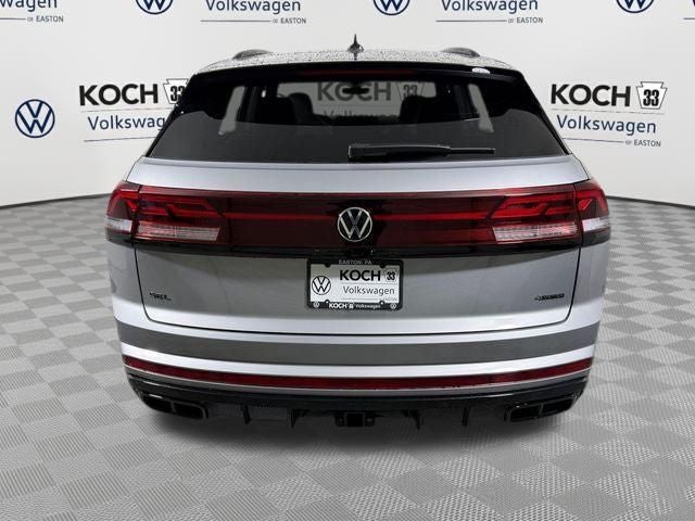 2026 Volkswagen Atlas Cross Sport 2.0T SEL R-Line Black