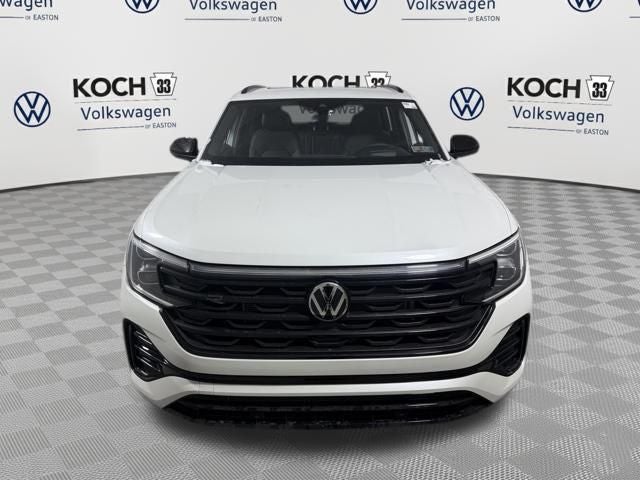 2026 Volkswagen Atlas Cross Sport 2.0T SEL R-Line Black