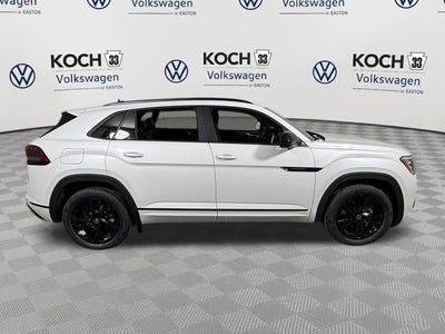 2026 Volkswagen Atlas Cross Sport 2.0T SEL R-Line Black