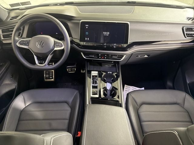 2026 Volkswagen Atlas Cross Sport 2.0T SEL R-Line Black