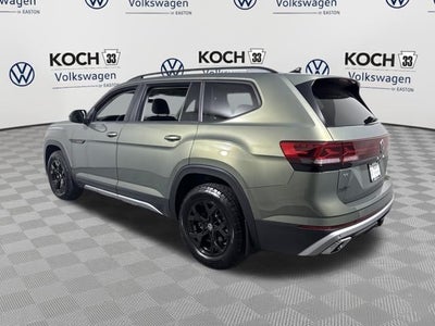 2025 Volkswagen Atlas 2.0T Peak Edition