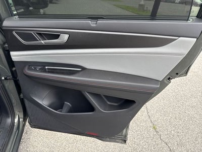 2024 Volkswagen Atlas 2.0T Peak Edition SE w/Technology