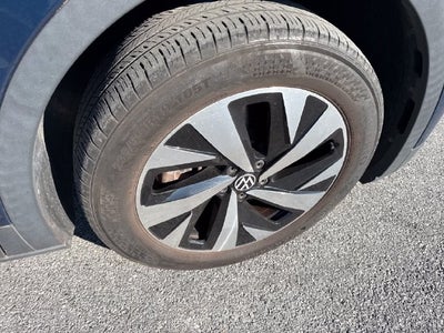 2023 Volkswagen ID.4 Pro