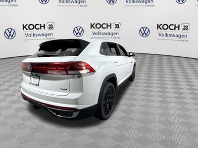 2026 Volkswagen Atlas Cross Sport 2.0T SE w/Technology