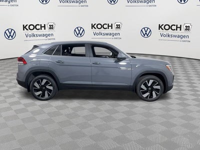2026 Volkswagen Atlas Cross Sport 2.0T SE w/Technology