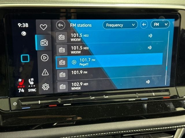 2026 Volkswagen Atlas Cross Sport 2.0T SE w/Technology