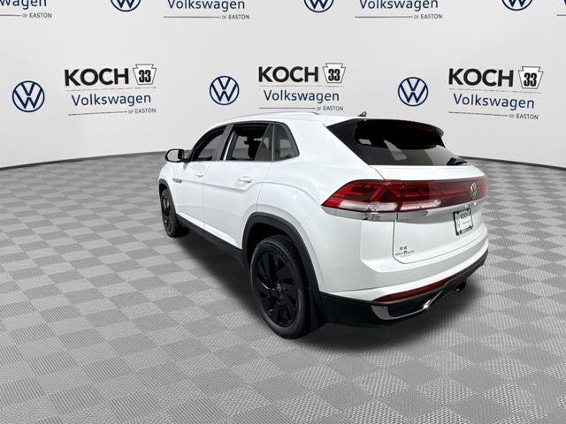 2026 Volkswagen Atlas Cross Sport 2.0T SE w/Technology
