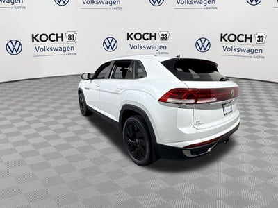 2026 Volkswagen Atlas Cross Sport 2.0T SE w/Technology
