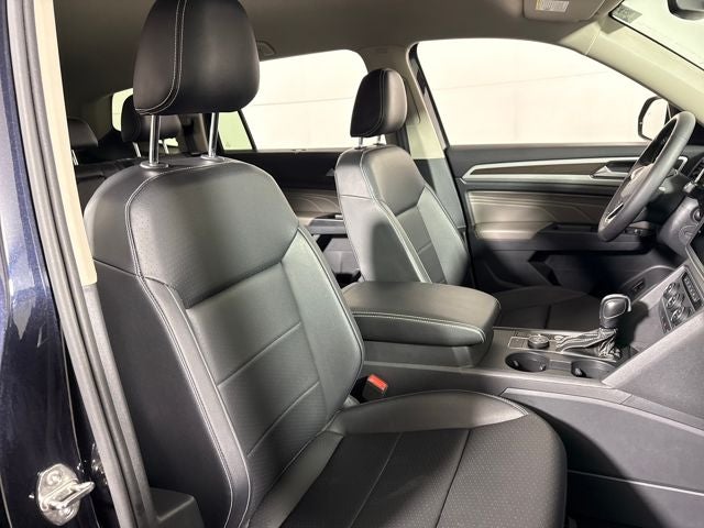 2021 Volkswagen Atlas Base