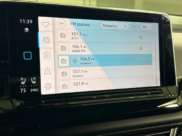 2026 Volkswagen Atlas Cross Sport 2.0T SE w/Technology