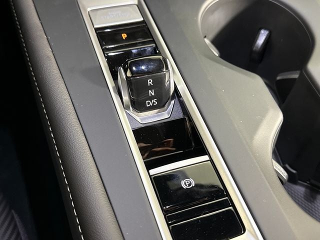 2026 Volkswagen Atlas Cross Sport 2.0T SE