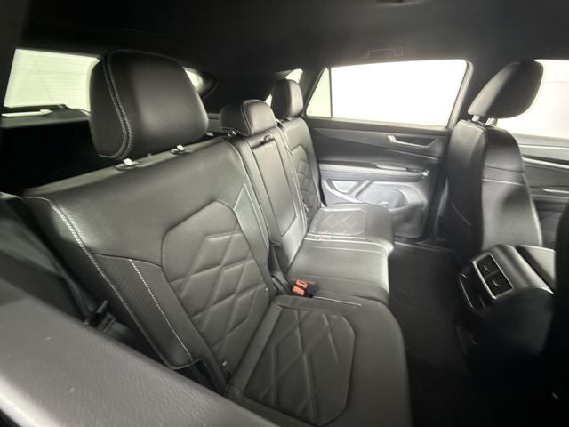 2026 Volkswagen Atlas Cross Sport 2.0T SE