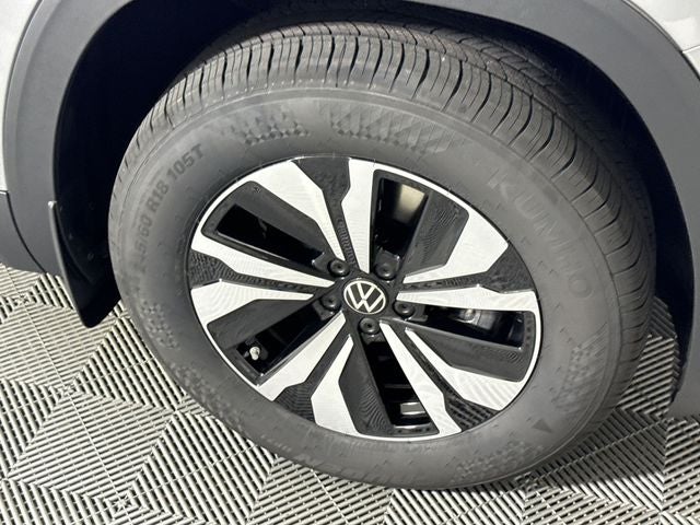 2026 Volkswagen Atlas Cross Sport 2.0T SE