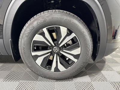 2026 Volkswagen Atlas Cross Sport 2.0T SE
