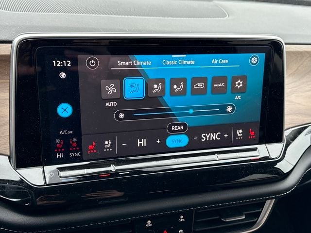 2024 Volkswagen Atlas 2.0T SE