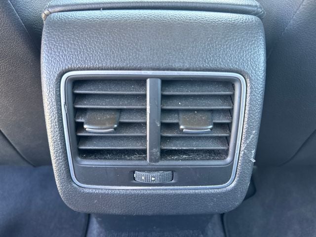 2013 Volkswagen Passat SEL Premium