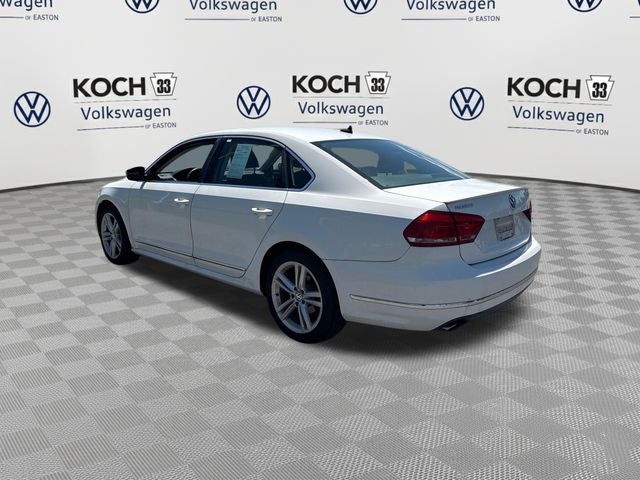 2013 Volkswagen Passat SEL Premium