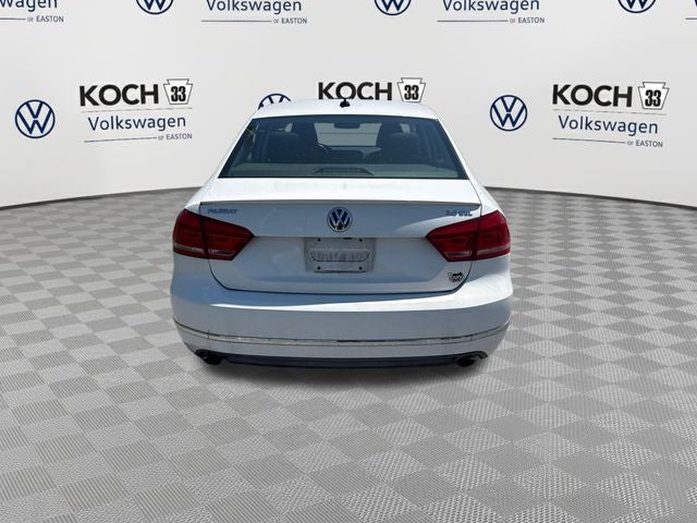 2013 Volkswagen Passat SEL Premium