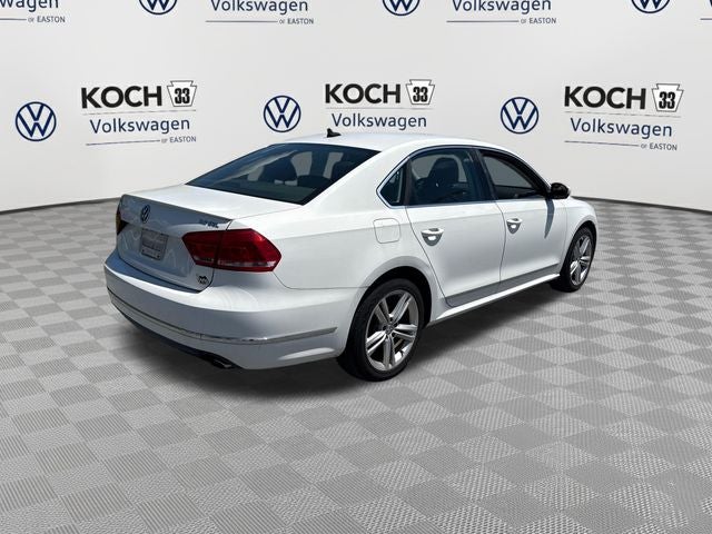 2013 Volkswagen Passat SEL Premium