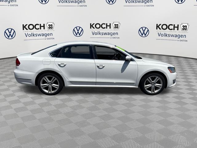 2013 Volkswagen Passat SEL Premium
