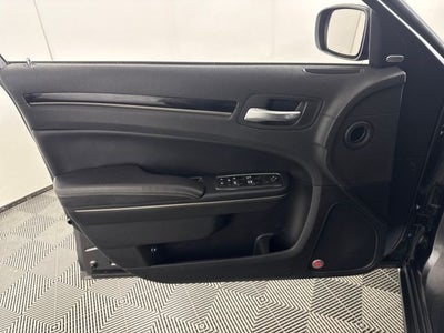 2018 Chrysler 300 300S