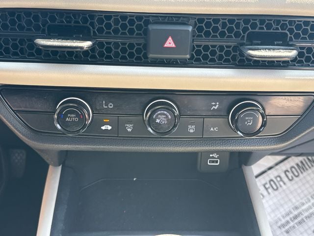 2025 Honda HR-V LX