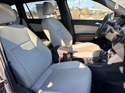 2020 Volkswagen Tiguan SE