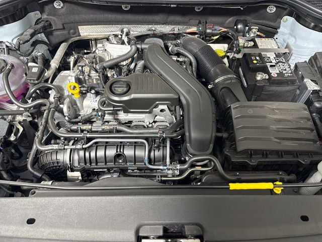 2026 Volkswagen Taos SE Black
