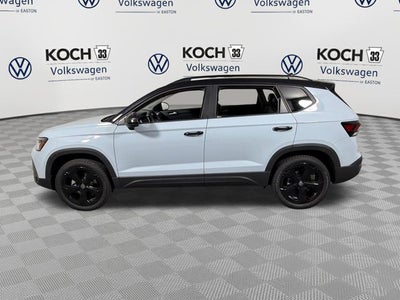 2026 Volkswagen Taos SE Black