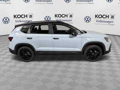 2026 Volkswagen Taos SE Black