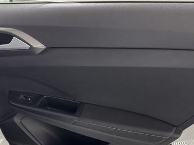 2026 Volkswagen Taos SE Black