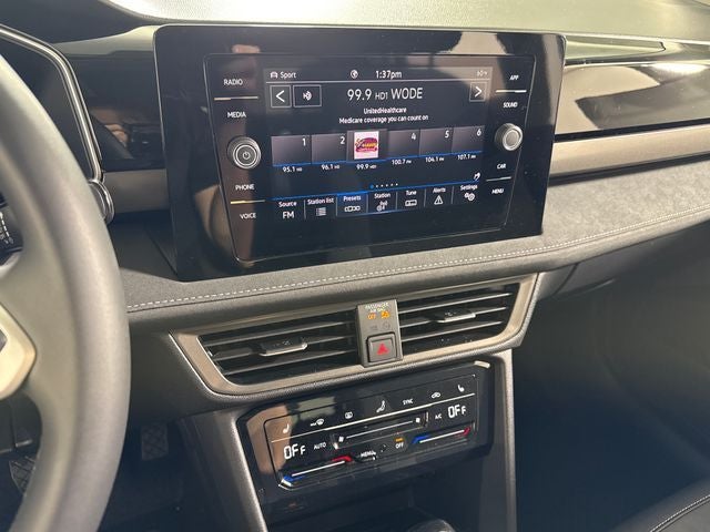 2026 Volkswagen Taos SE Black