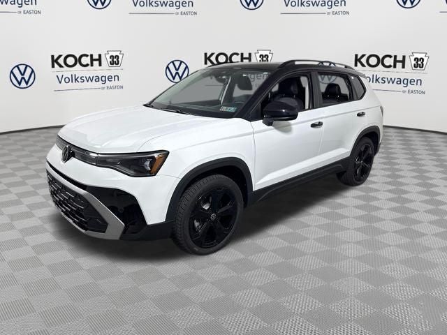 2026 Volkswagen Taos SE Black