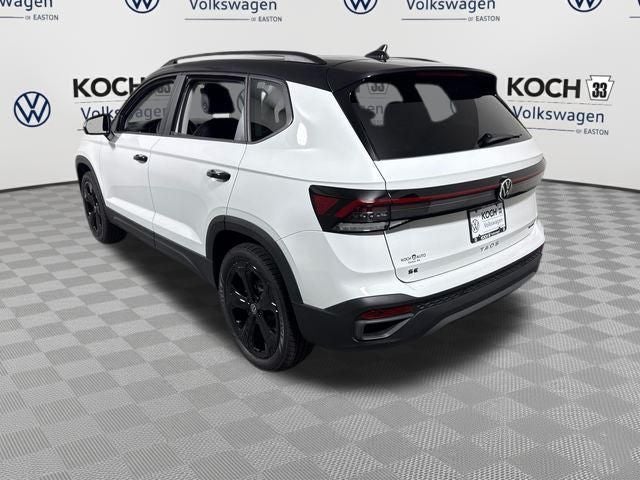 2026 Volkswagen Taos SE Black
