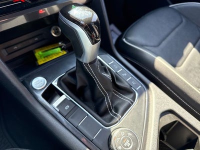 2023 Volkswagen Tiguan SEL R-Line