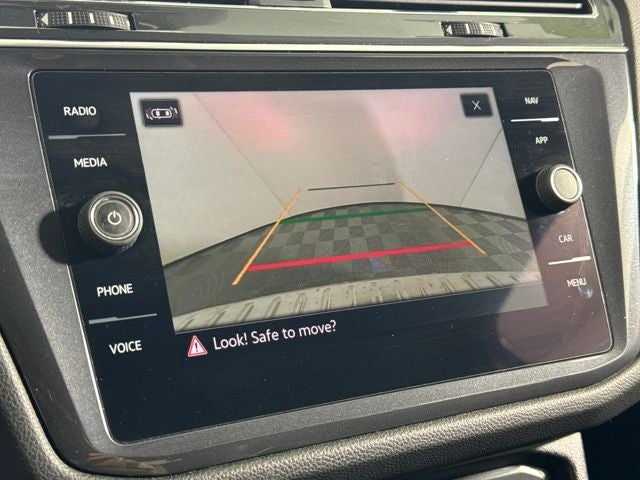 2022 Volkswagen Tiguan SEL R-Line