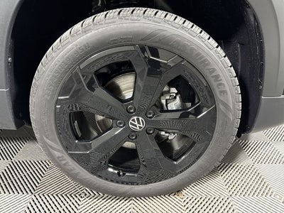 2026 Volkswagen Taos SEL