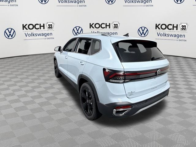 2026 Volkswagen Taos SEL