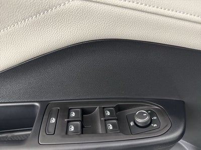 2025 Volkswagen Taos SEL