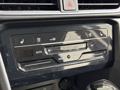 2025 Volkswagen Taos SEL