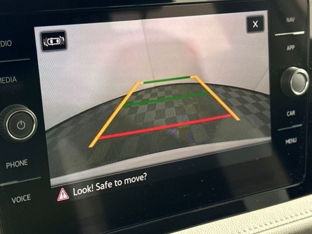 2026 Volkswagen Taos SEL