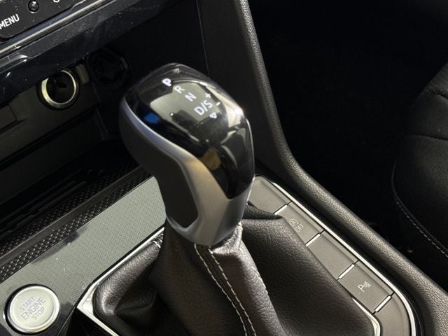 2026 Volkswagen Taos SEL